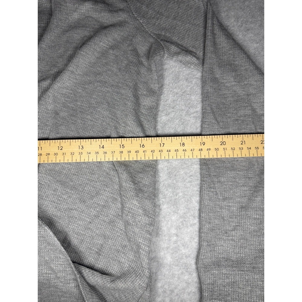 Urban Outfitters XS Gray Knitted Crop Top - Picture 4 of 6
